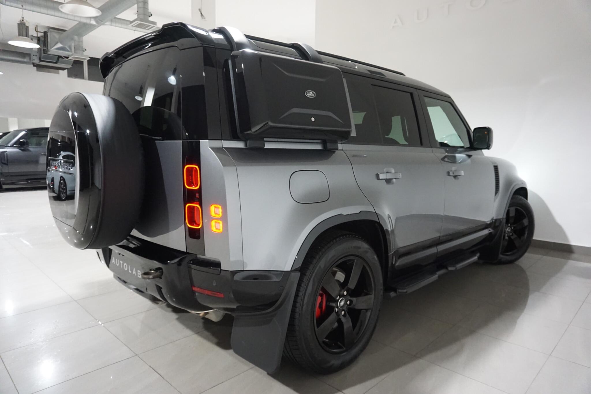 Land Rover Defender 110 2.0 P400e 15.4kWh X-Dynamic SE SUV 5dr Petrol Plug-in Hybrid Auto 4WD Euro 6 (s/s) (404 ps)